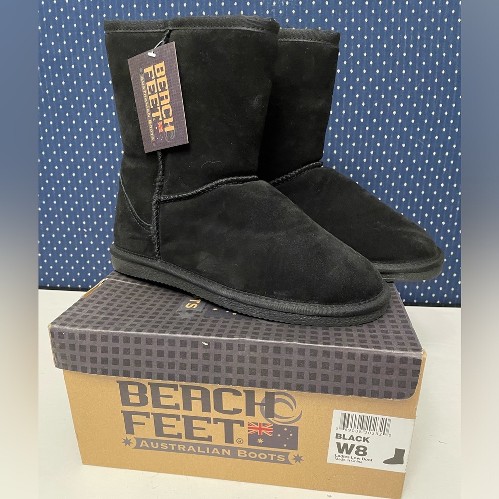 Beach Feet Black Suede Boots, New